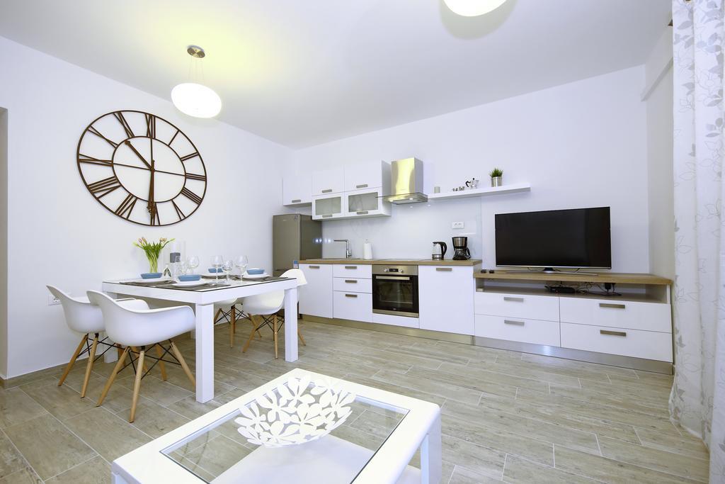 First Floor Zadar Apartment Экстерьер фото
